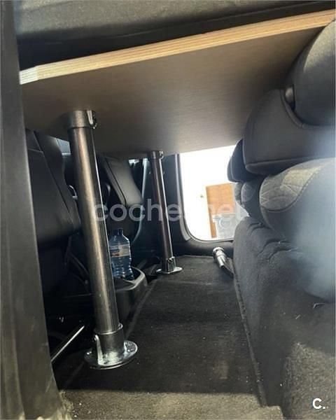 Usado Citroën Berlingo Feel 110 CV (80 kW) 2016 Gris / plata Monovolumen