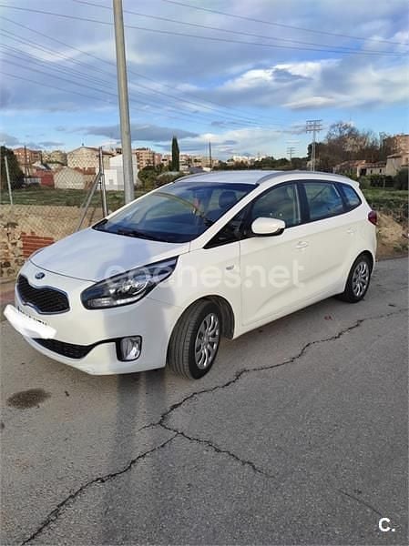 Blanco Usado 2014 Kia Carens Monovolumen | 8900 € (Precio justo) - Imagen 1/4