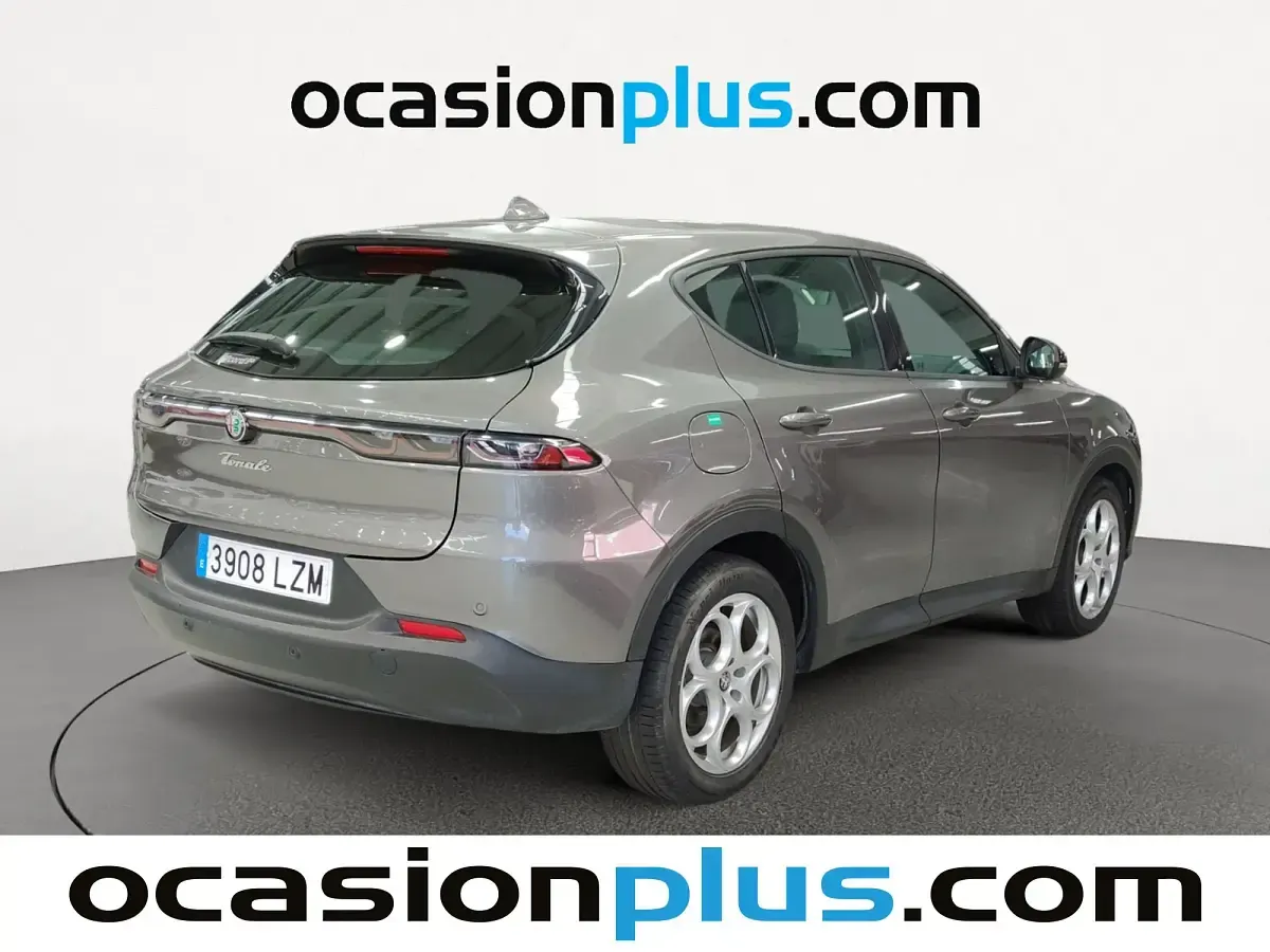 Usado Alfa Romeo Tonale Sprint 131 CV (96 kW) 2022 Gris SUV