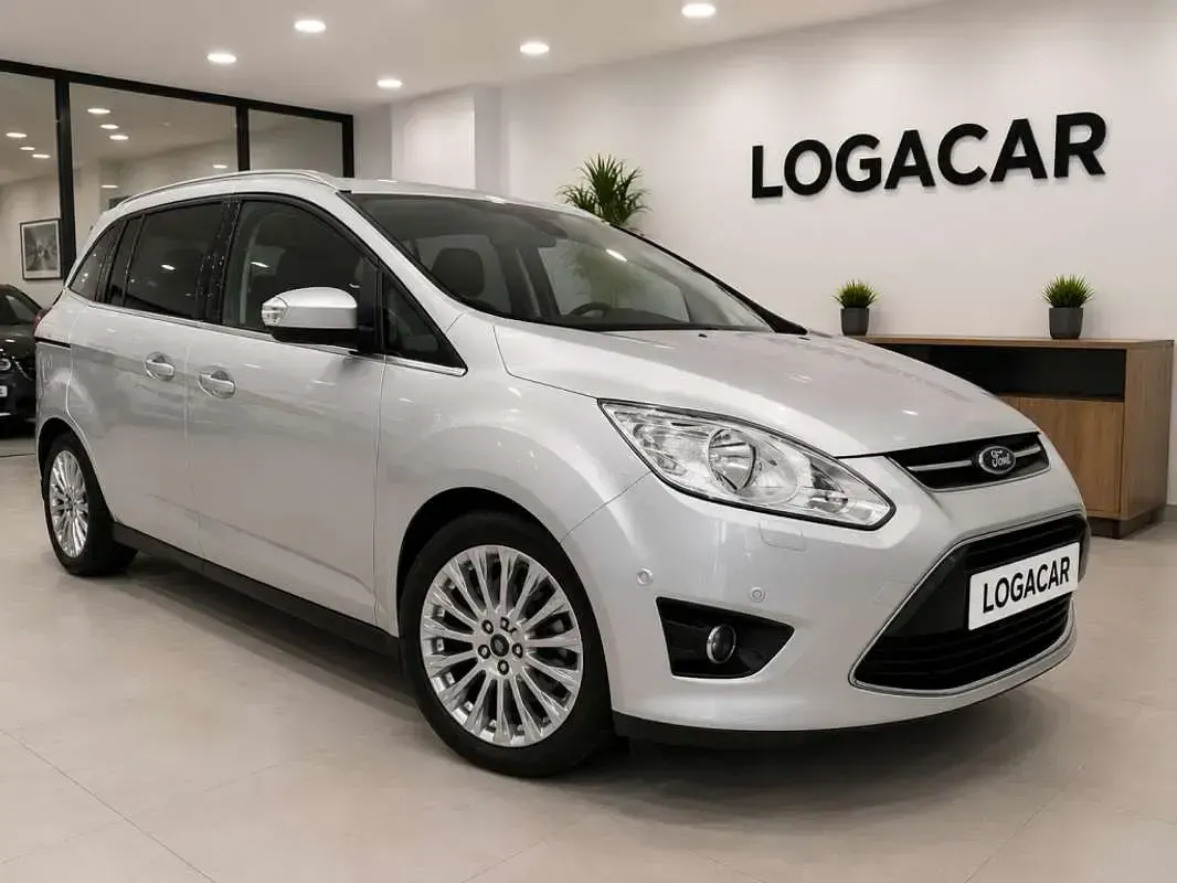 Usado Ford Grand C-Max Titanium 150 CV (110 kW) 2015 Gris Monovolumen