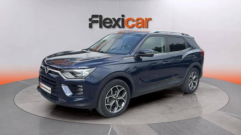Usado SsangYong Korando Limited 136 CV (100 kW) 2021 Azul SUV