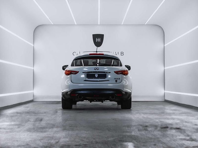 Usado Infiniti Fx50 Premium 390 CV (286 kW) 2013 Blanco SUV