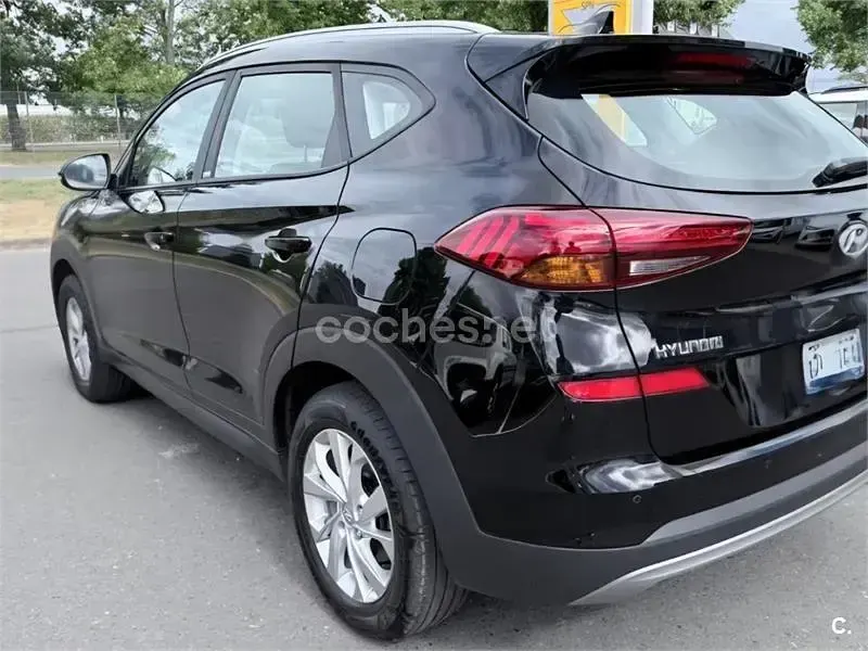 Usado Hyundai Tucson 136 CV (100 kW) 2020 Negro SUV