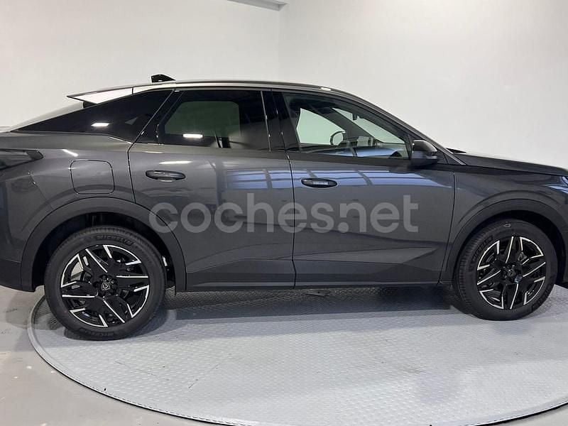 Nuevo Peugeot 3008 Allure 145 CV (106 kW) 2025 Gris / plata SUV