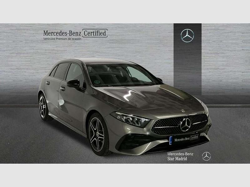 Gris Usado 2025 Mercedes A180 Utilitario | 32.790 € (Precio justo) - Imagen 1/4