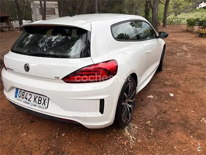 Usado VW Scirocco R-line 125 CV (91 kW) 2017 Blanco Coupe