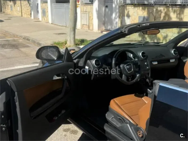 Usado Audi A3 Cabriolet Attraction 160 CV (117 kW) 2008 Negro Descapotable