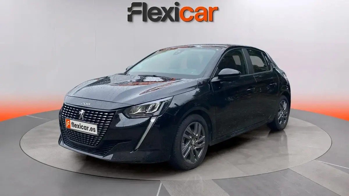 Usado Peugeot 208 Active 102 CV (75 kW) 2021 Negro Utilitario