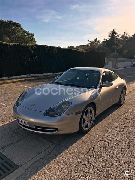Usado Porsche 911 Carrera 4 300 CV (220 kW) 2001 Gris / plata Coupe