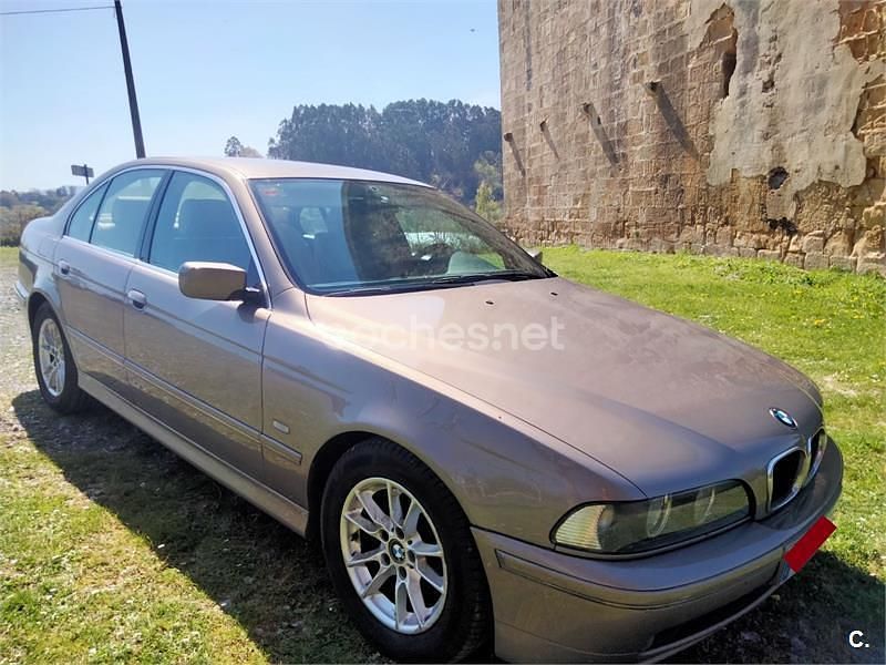 Usado BMW 525 163 CV (119 kW) 2002 Beige Berlina