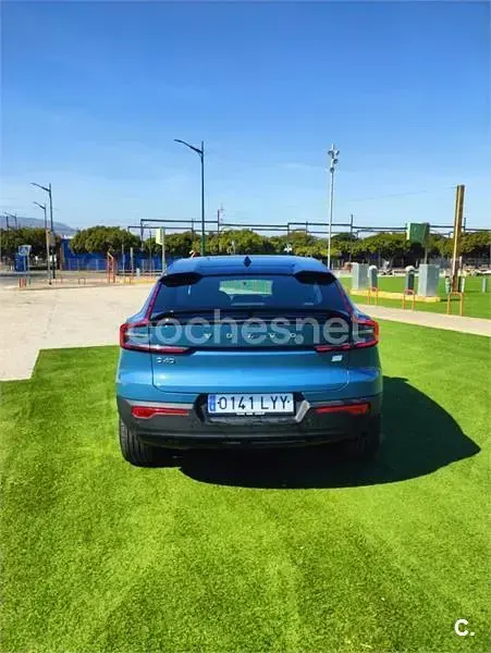 Usado Volvo C40 Ultimate 300 kW (408 CV) 2022 Eléctrico SUV