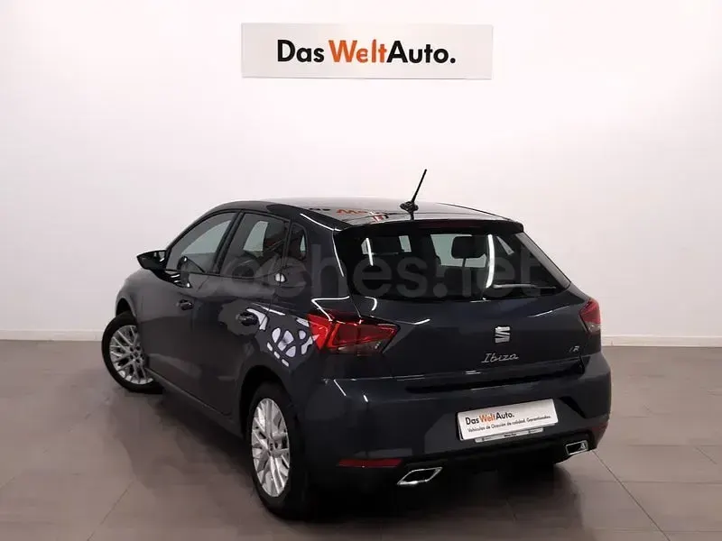 Usado Seat Ibiza FR 115 CV (84 kW) 2025 Azul Utilitario
