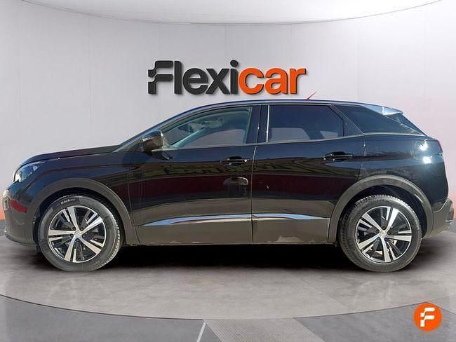 Usado Peugeot 2008 Allure 130 CV (95 kW) 2020 Negro SUV