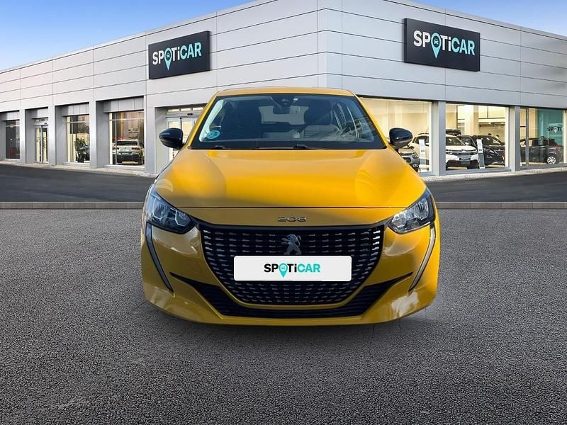 Usado Peugeot 208 Active 100 CV (73 kW) 2022 Dorado Utilitario