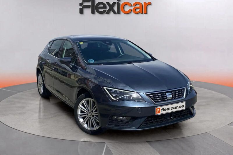 Gris Usado 2020 Seat Leon XCELLENCE Berlina | 16.790 € (Buen precio) - Imagen 1/4