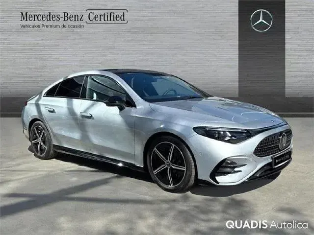 Nuevo Mercedes CLA180 156 CV (114 kW) 2026 Plata hightech Berlina