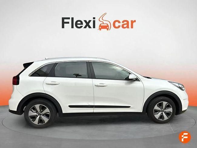 Usado Kia Niro 141 CV (103 kW) 2018 Blanco SUV