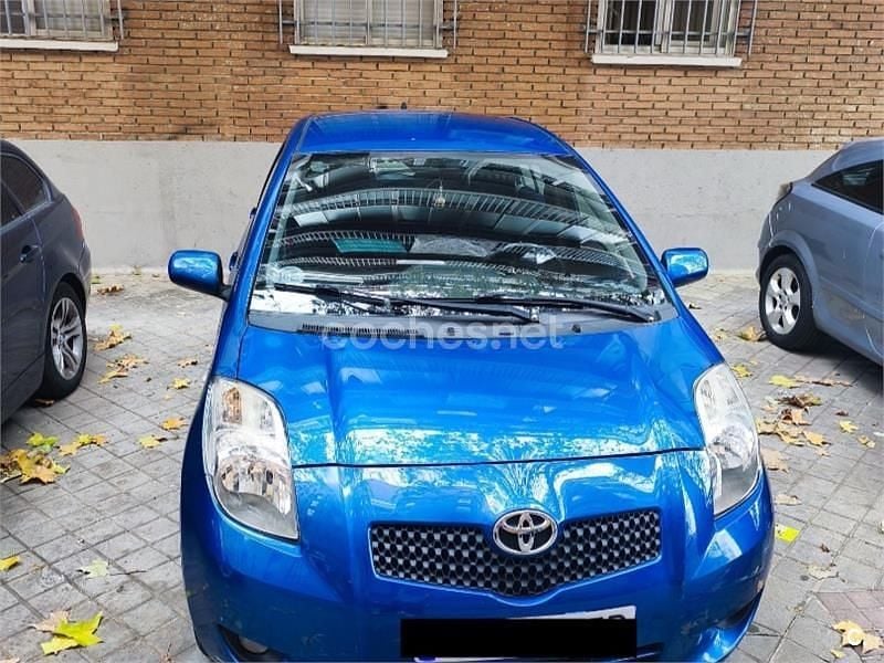 Azul Usado 2006 Toyota Yaris Sol Berlina | 4400 € (Precio justo) - Imagen 1/4