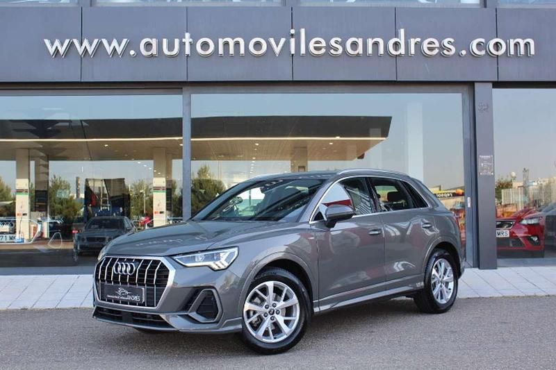 Usado Audi Q3 S-Line 150 CV (110 kW) 2022 Gris SUV