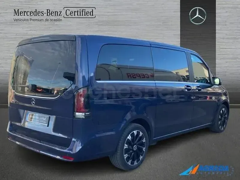 Usado Mercedes V250 Avantgarde 190 CV (139 kW) 2026 Azul Monovolumen