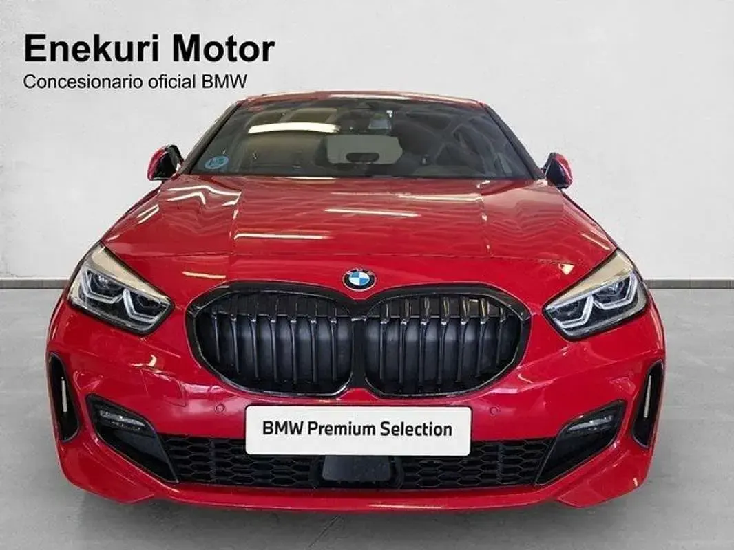 Usado BMW 118 150 CV (110 kW) 2021 Rojo Utilitario