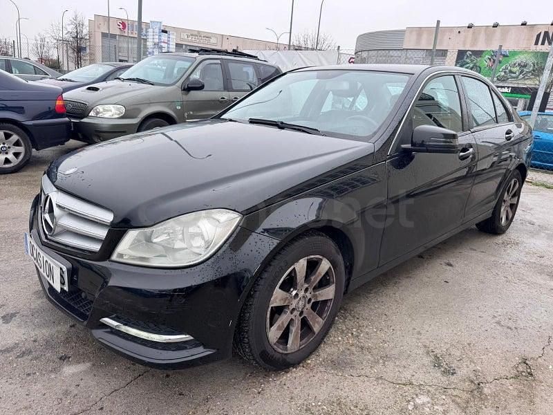 Usado Mercedes C220 Elegance 170 CV (125 kW) 2012 Negro Berlina