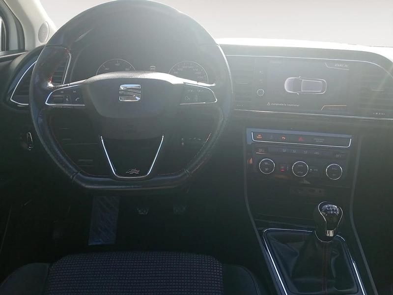 Usado Seat Leon ST 150 CV (110 kW) 2017 Blanco Familiar