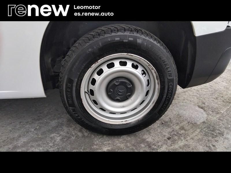 Usado Citroën Berlingo 101 CV (74 kW) 2023 Blanco Monovolumen