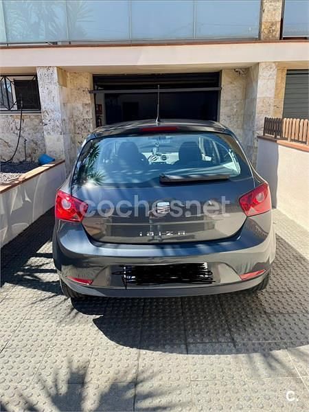 Usado Seat Ibiza Style 85 CV (62 kW) 2010 Negro Berlina