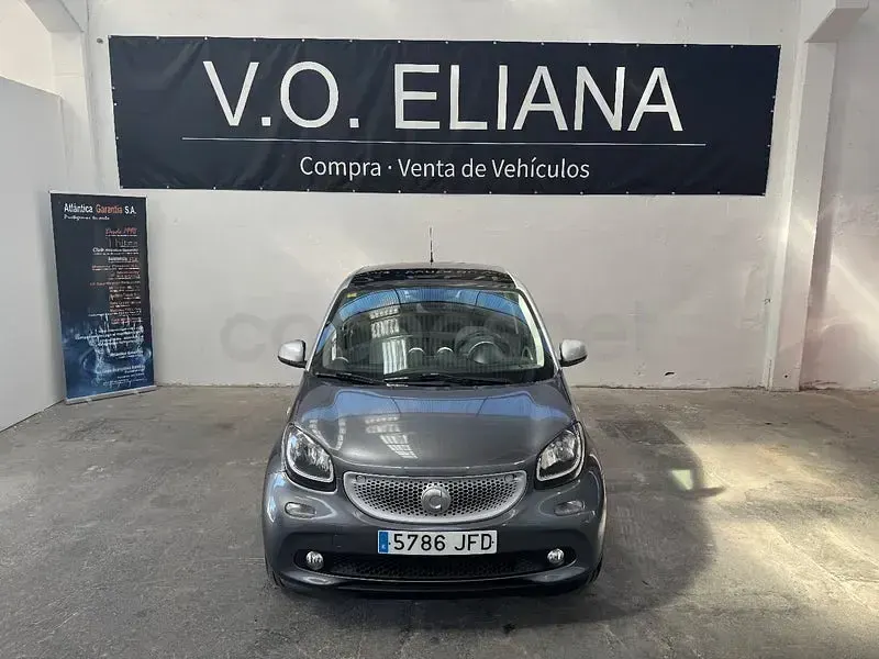 Usado Smart ForFour Passion 71 CV (52 kW) 2015 Gris / plata Utilitario
