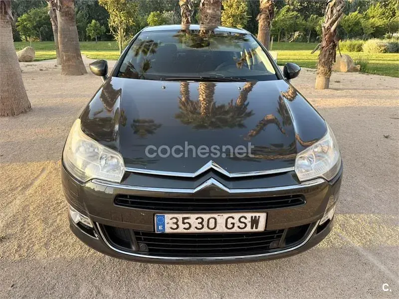 Usado Citroën C5 Exclusive 140 CV (102 kW) 2010 Gris / plata Berlina