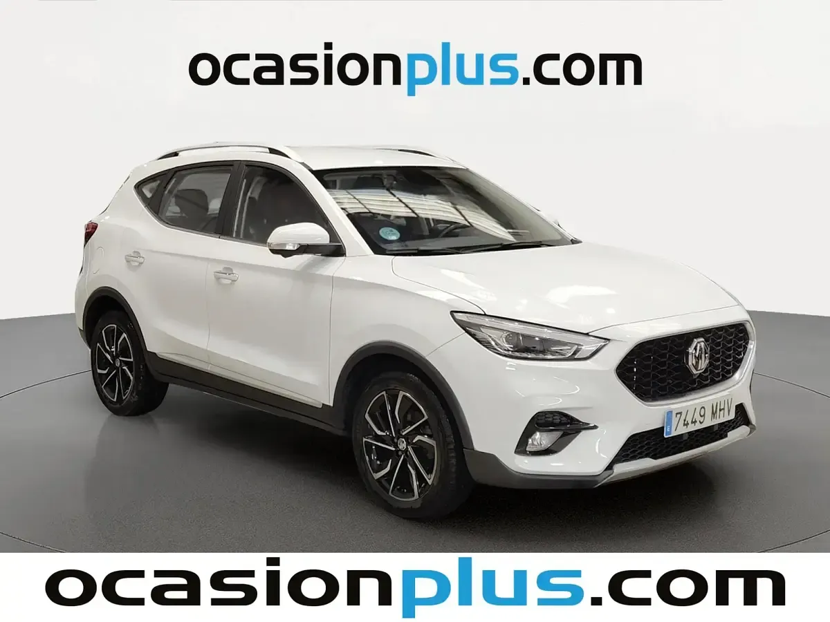 Usado MG ZS Luxury 106 CV (77 kW) 2023 Blanco SUV