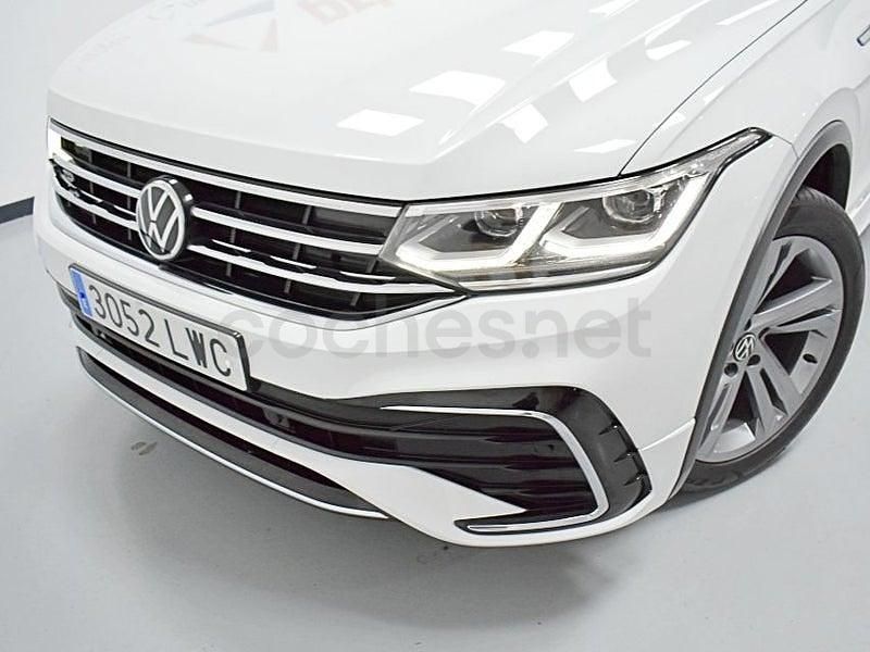 Usado VW Tiguan R-line 150 CV (110 kW) 2022 Blanco SUV