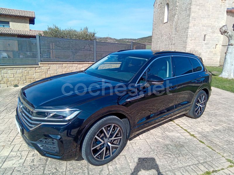 Usado VW Touareg R-line 286 CV (210 kW) 2021 Negro SUV