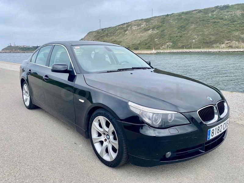Usado BMW 530 Sport Line 231 CV (169 kW) 2004 Negro Berlina