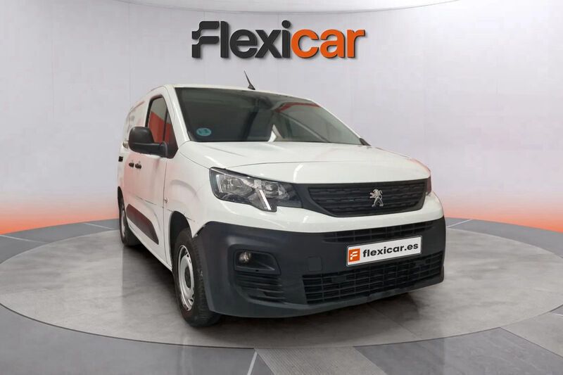 Blanco Usado 2021 Peugeot Partner Monovolumen | 9890 € (Precio justo) - Imagen 1/4