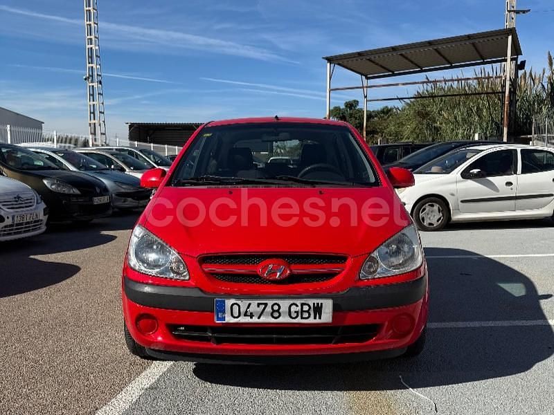 Rojo Usado 2008 Hyundai Getz Utilitario | 2990 € (Precio justo) - Imagen 1/4