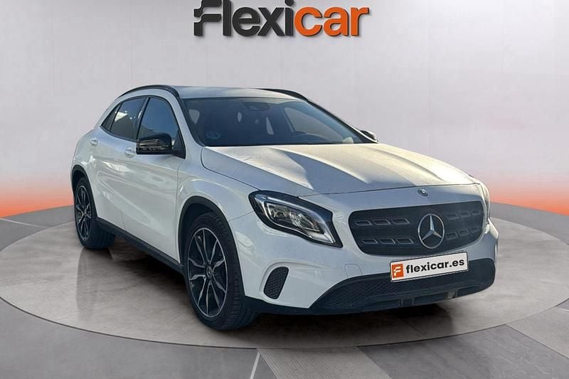 Blanco Usado 2018 Mercedes GLA200 SUV | 19.990 € (Buen precio) - Imagen 1/4
