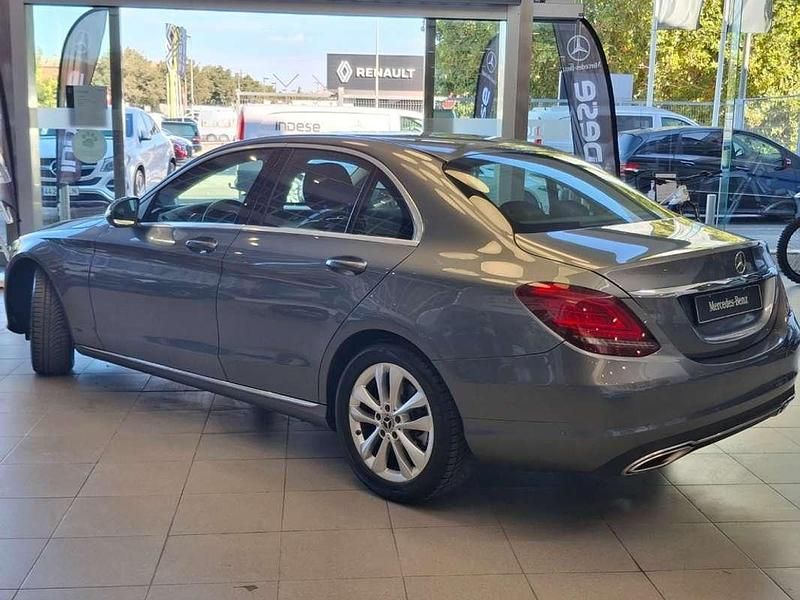 Usado Mercedes C300 258 CV (189 kW) 2018 Gris Berlina