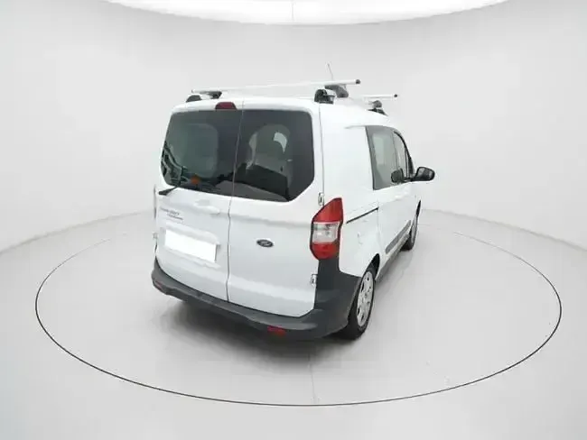 Usado Ford Transit Trend 101 CV (74 kW) 2020 Blanco Familiar