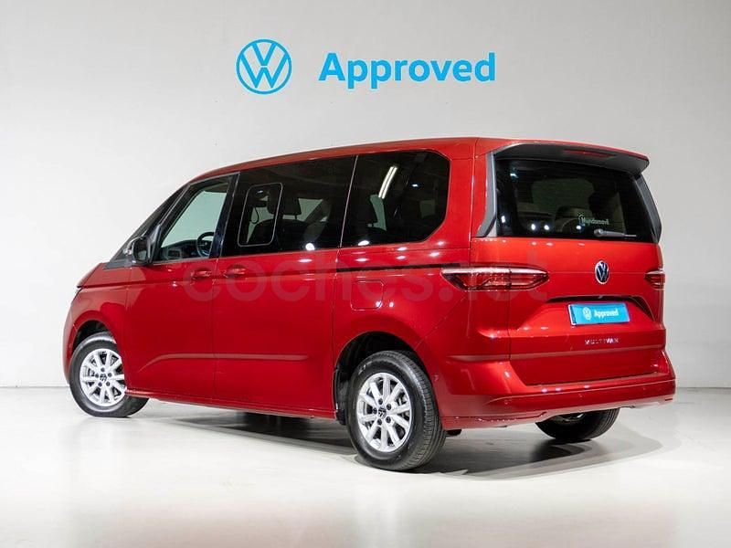 Usado VW Multivan 150 CV (110 kW) 2024 Rojo Van