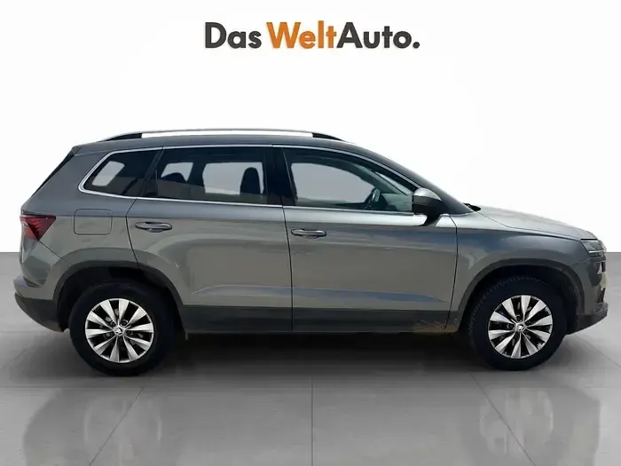 Usado Skoda Karoq Ambition 115 CV (84 kW) 2024 Gris SUV