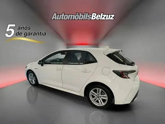 Käytetty Toyota Corolla Business Edition 122 HP (89 kW) 2020 Valkoinen Viistoperä