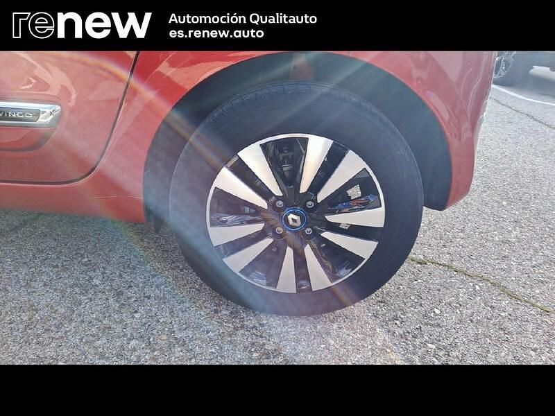 Usado Renault Twingo Zen 59 kW (81 CV) 2022 Rojo Utilitario