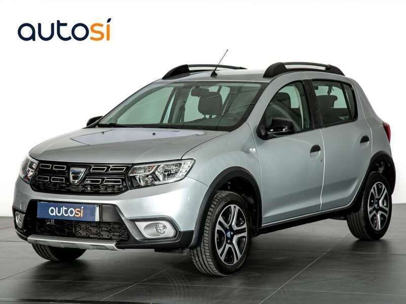 Plateado Usado 2020 Dacia Sandero Utilitario | 14.490 € (Un poco caro) - Imagen 1/4