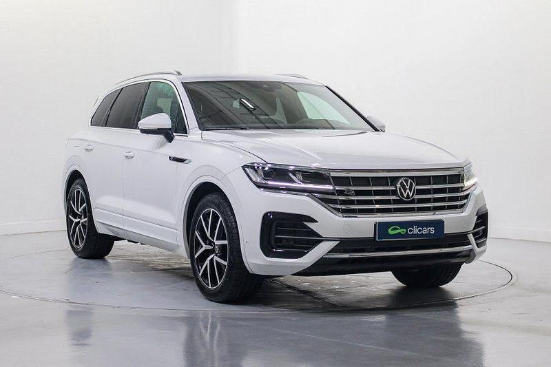 Usado VW Touareg Elegance 286 CV (210 kW) 2022 Blanco SUV