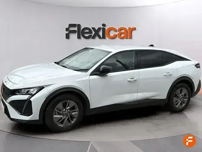 Usado Peugeot 408 Allure 145 CV (106 kW) 2025 Blanco SUV