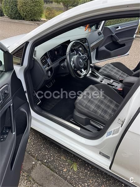 Usado VW Golf VII GTD 184 CV (135 kW) 2018 Blanco Familiar