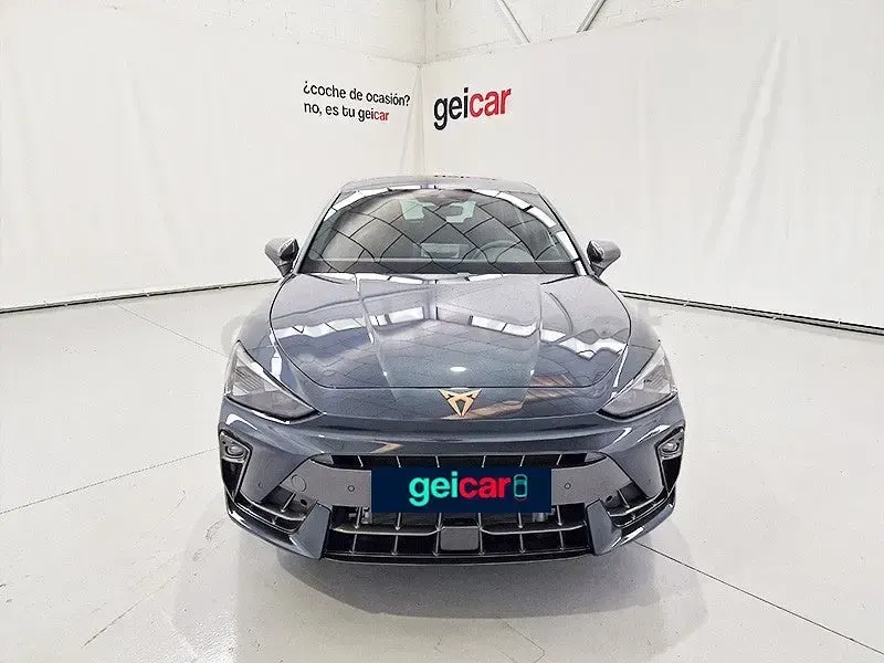 Usado Cupra Leon 150 CV (110 kW) 2025 Gris Berlina