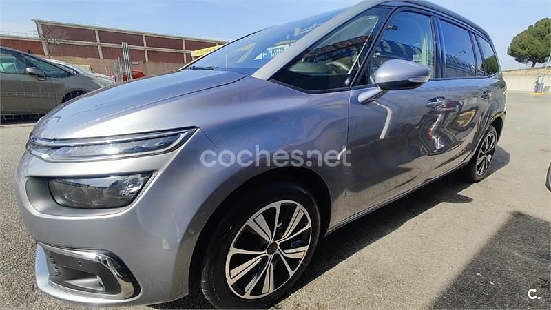 Usado Citroën C4 SpaceTourer Shine 130 CV (95 kW) 2019 Gris / plata Monovolumen
